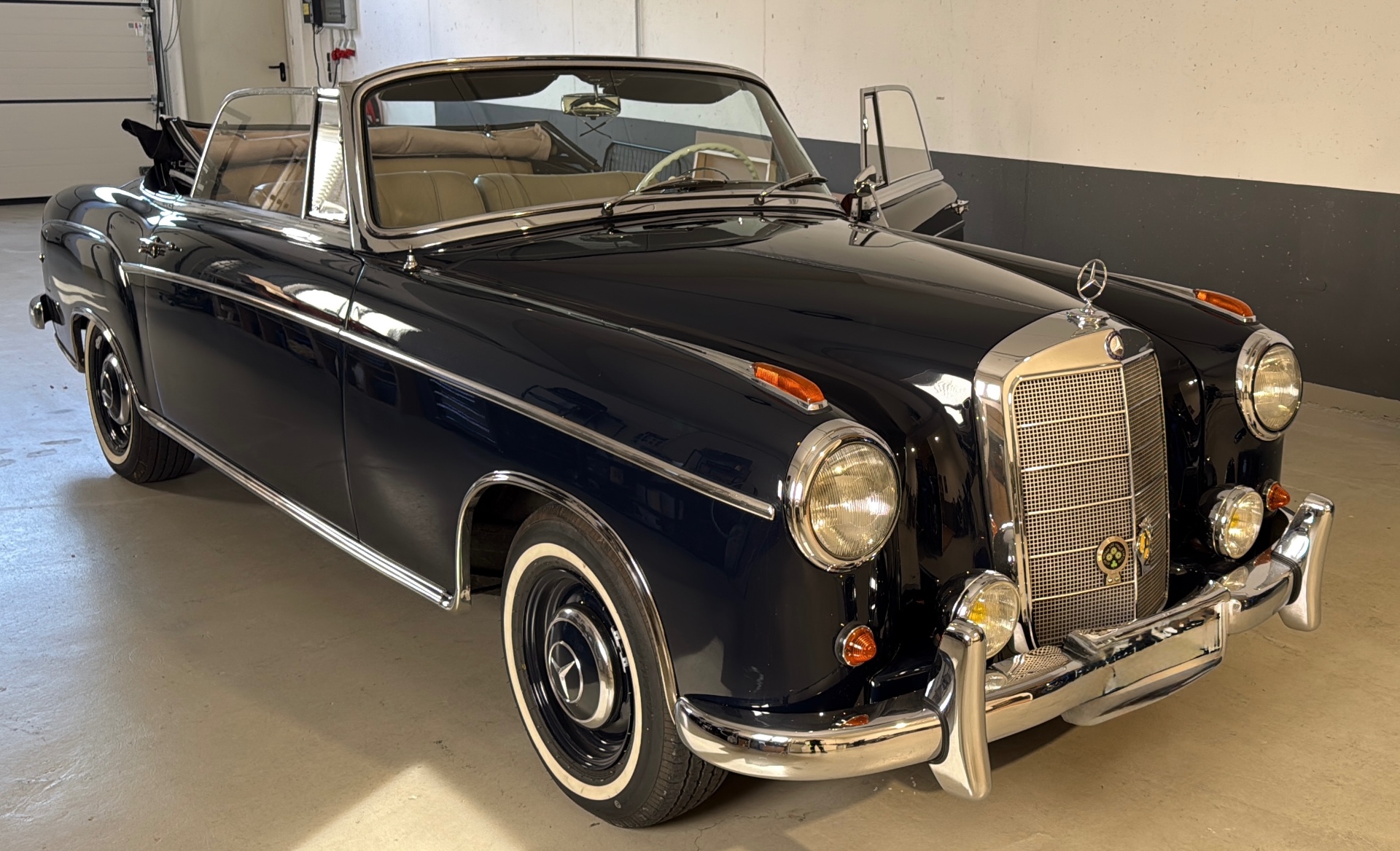 Mercedes-Benz 220 S Cabriolet von Furin Paderborn